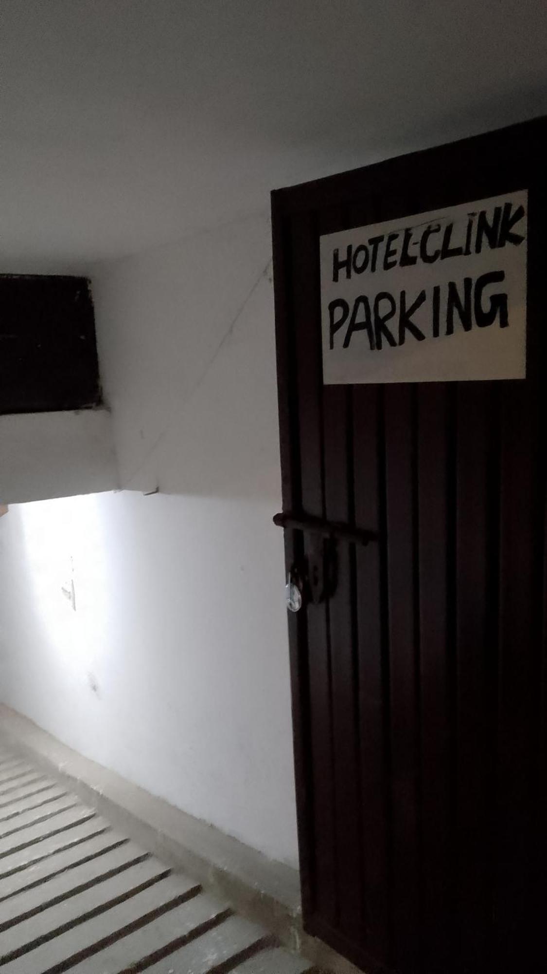 Hotel Clink New Delhi Airport Dış mekan fotoğraf